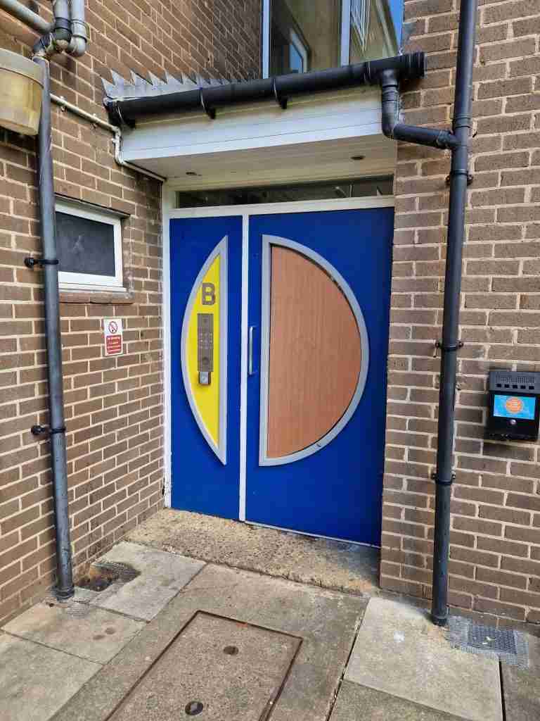 Emergency Glazier