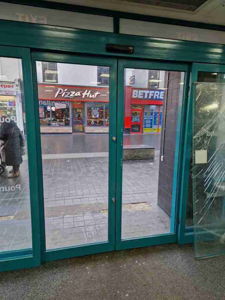 Commercial Glazing