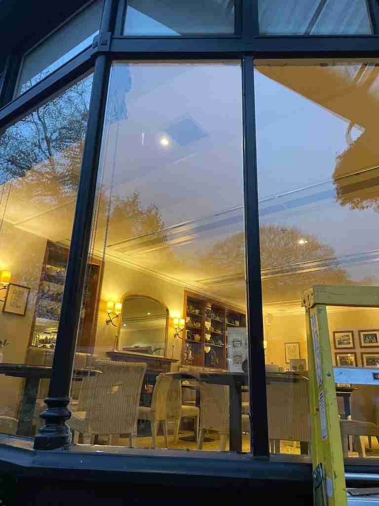 Emergency Glazier